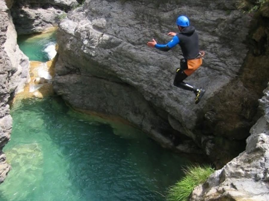 Canyoning in the Fournel canyon near Briançon (05)