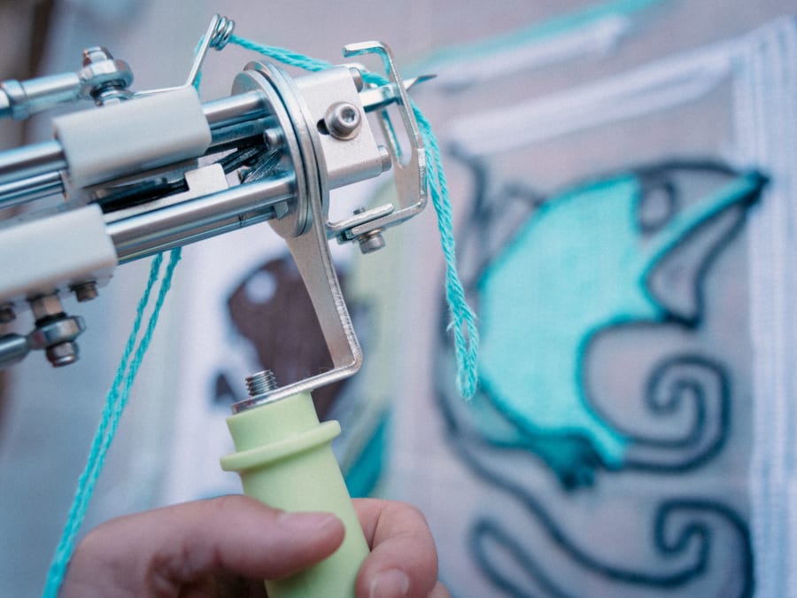 Team Building atelier tufting à Marseille (13)