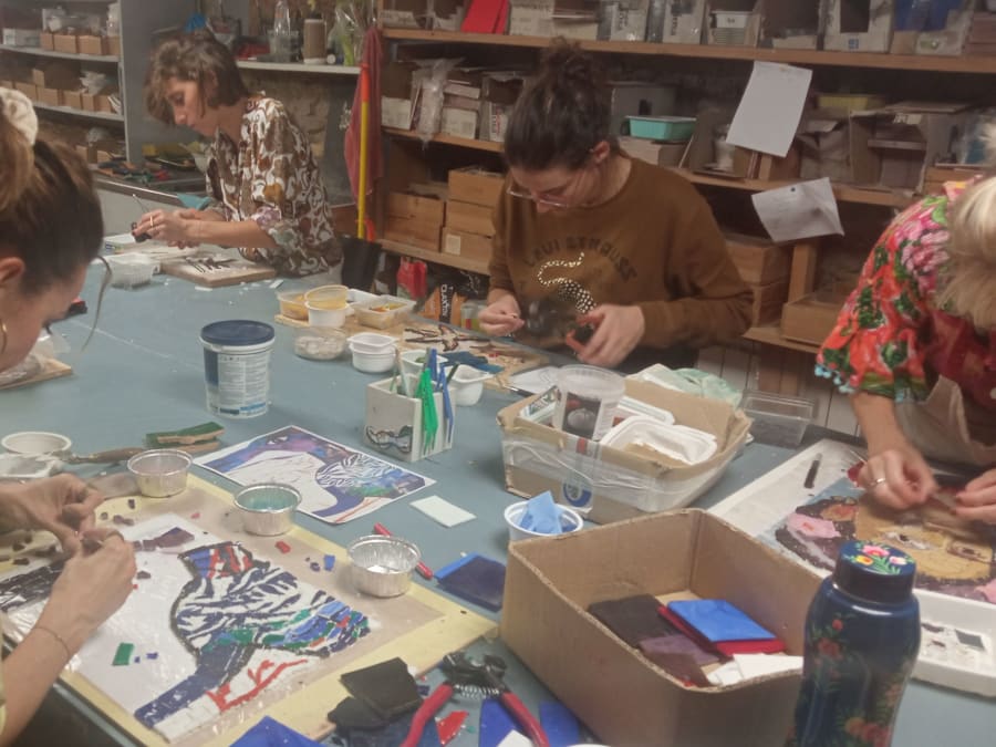 Team Building Atelier mosaïque à Marseille