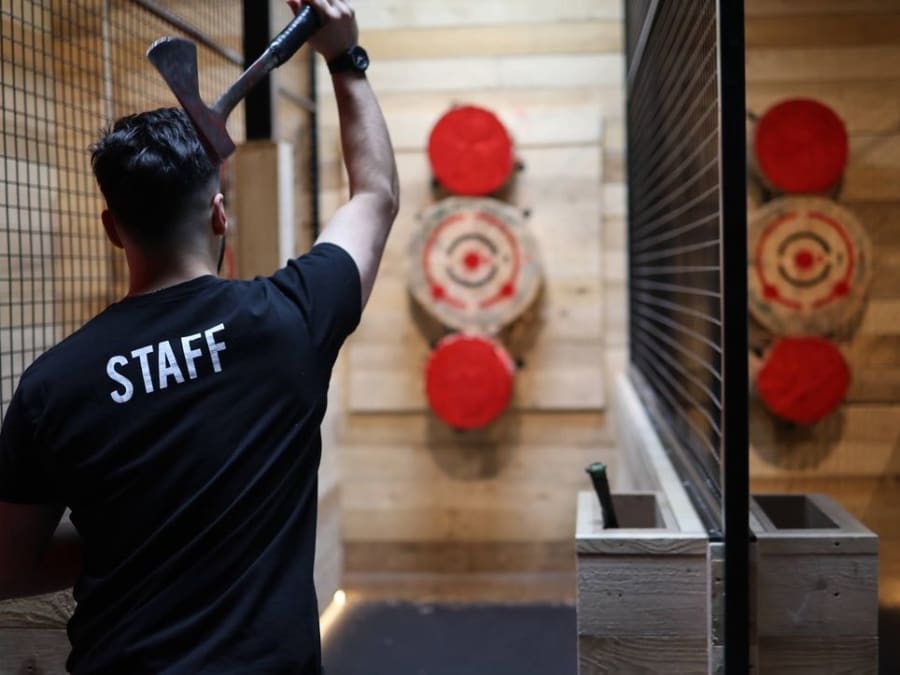 Lancer de haches à Paris 13ème