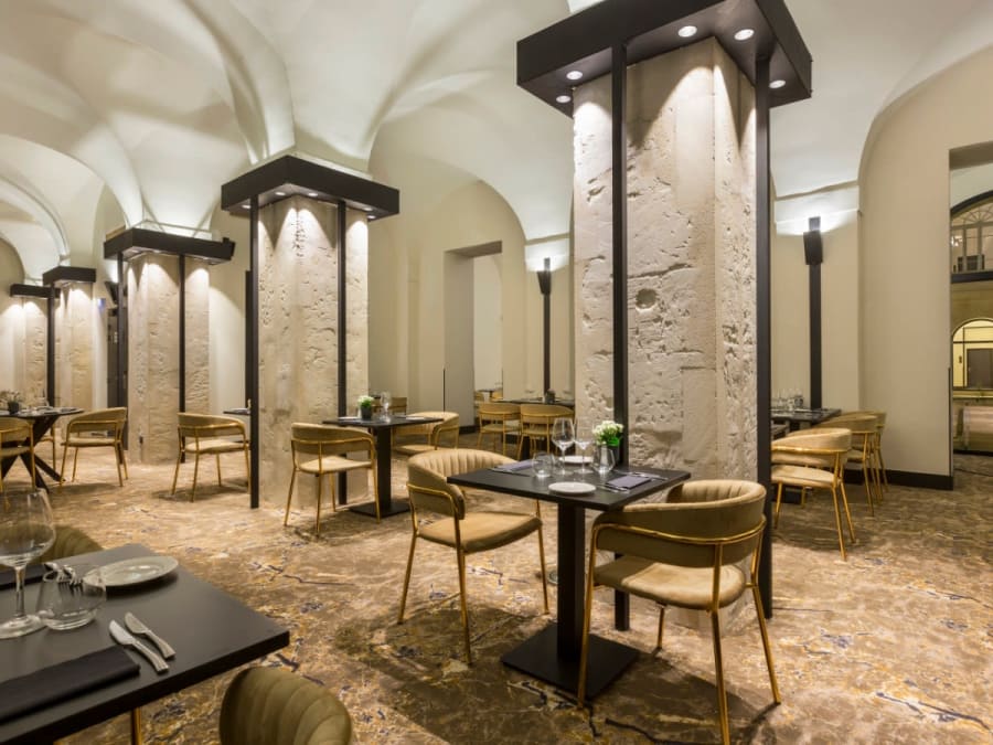 Le Grand Hôtel Dieu à Nîmes (30)