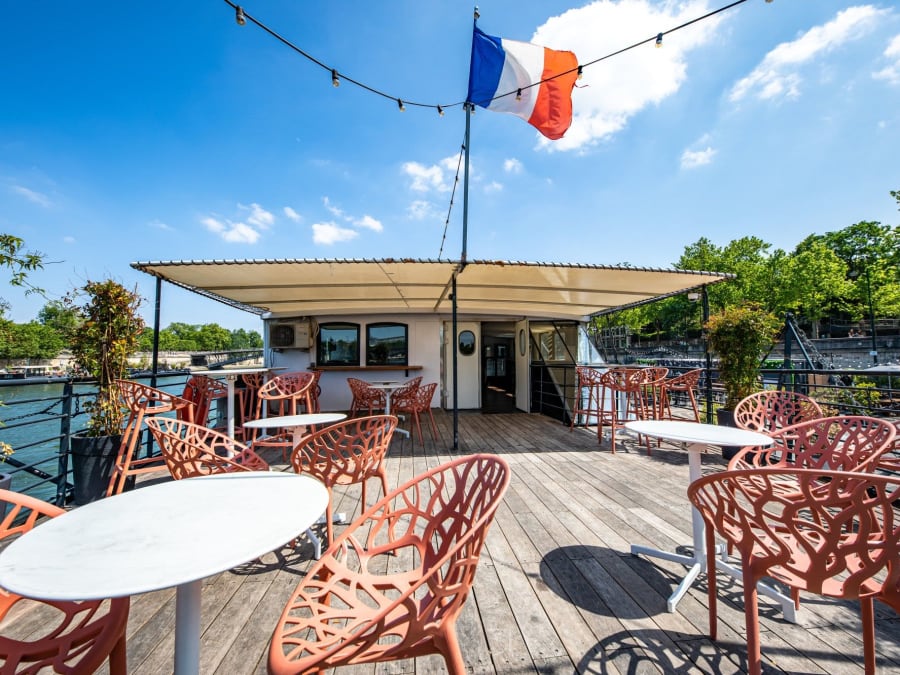 Soirée péniche clé en main à Paris (75)