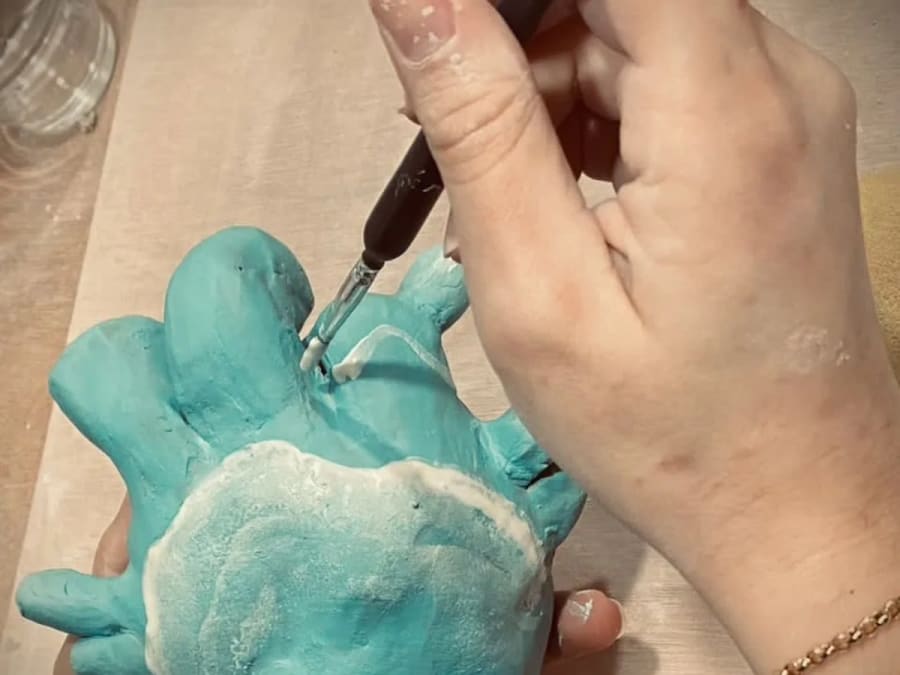 Atelier création d'un cœur anatomique en céramique à Lyon