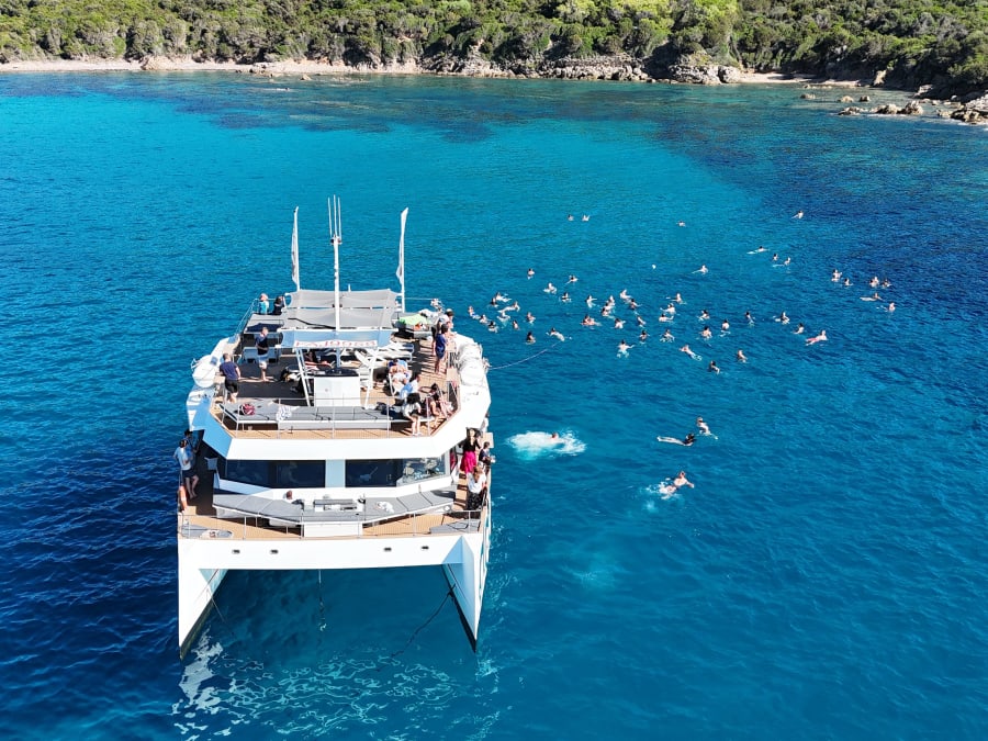 Half-day cruise on a catamaran in Ajaccio (20)