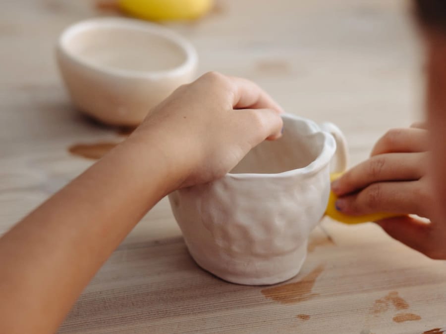 Ceramic painting workshop in Nice (06)
