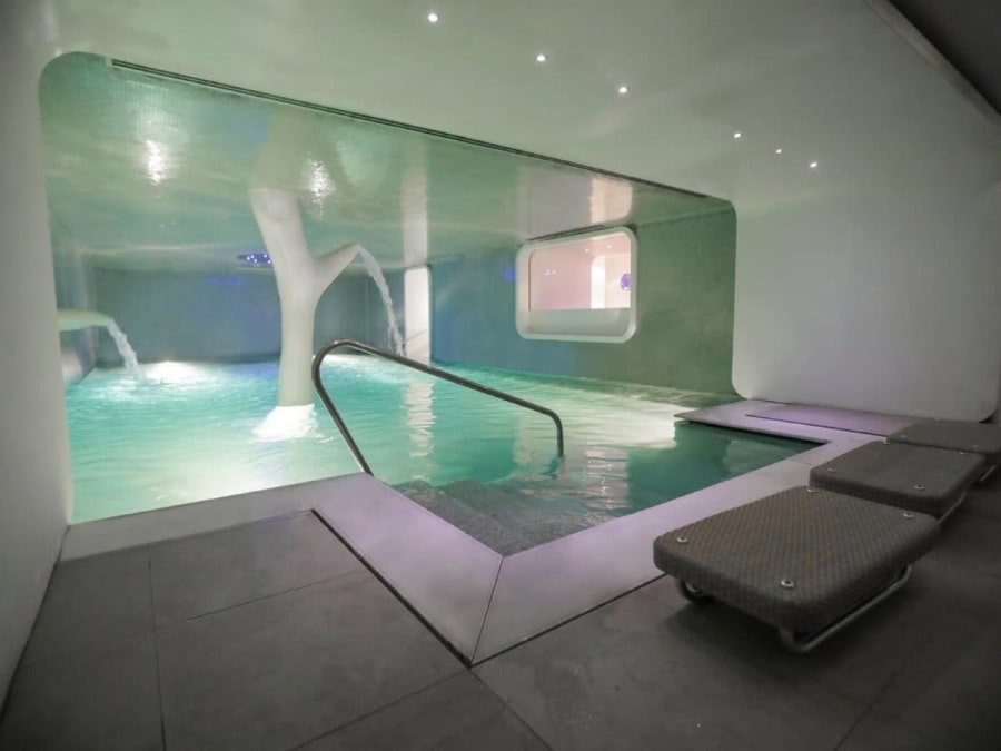 Prenatal Massage and Spa at the BOSCOLO Hotel***** in Nice (06)