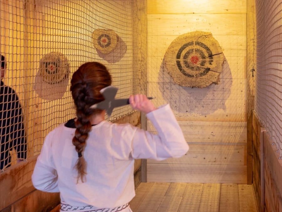 Lanzamiento de hachas en Bouguenais (44)