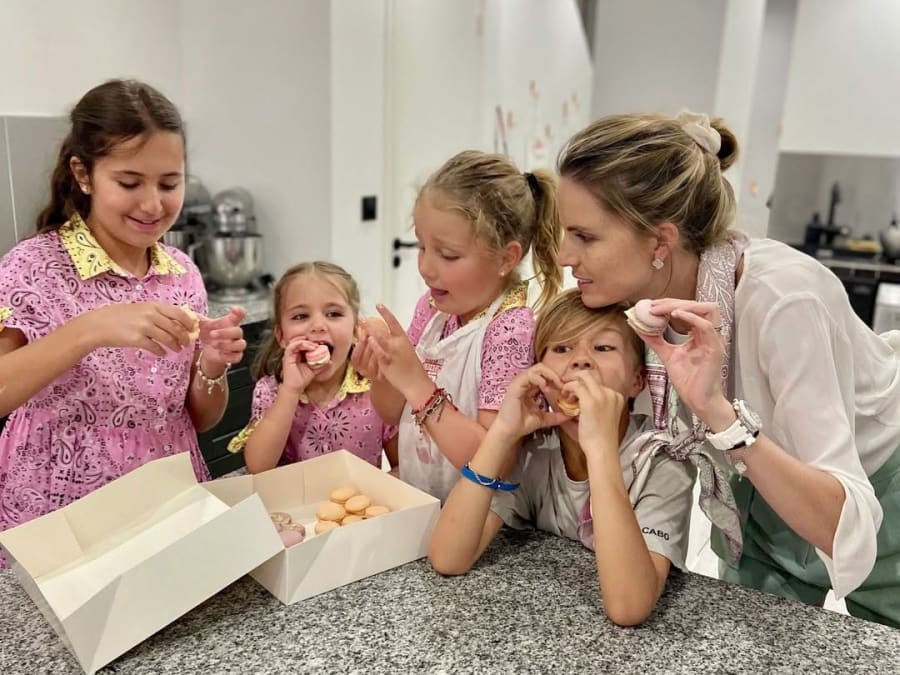 Clases de repostería para padres e hijos con macarrones París 2º