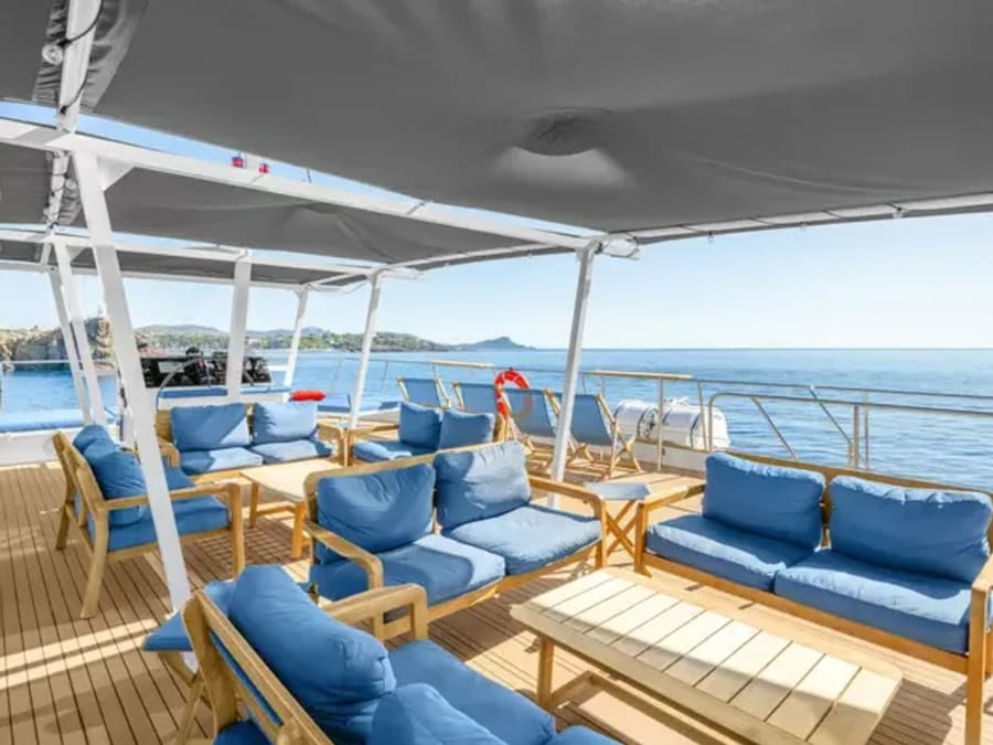 Croisière demi-journée sur un catamaran à Ajaccio (20)