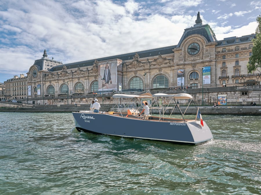 Crucero privado por el Sena desde el distrito 7 de París