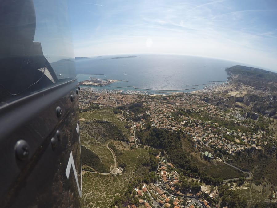 Vol en hélicoptère au-dessus de Marseille (13)
