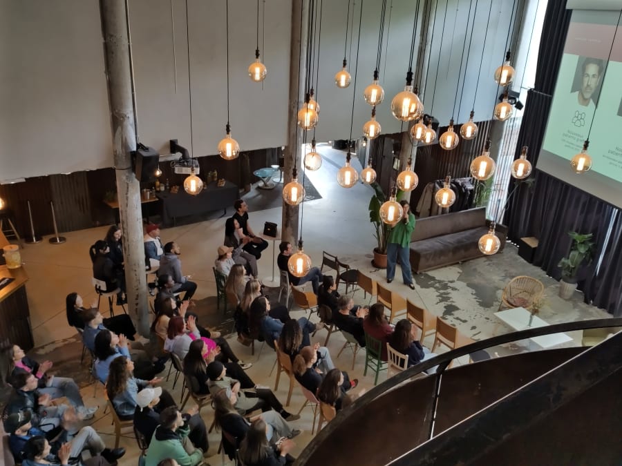 Le 211 à Paris 19ème