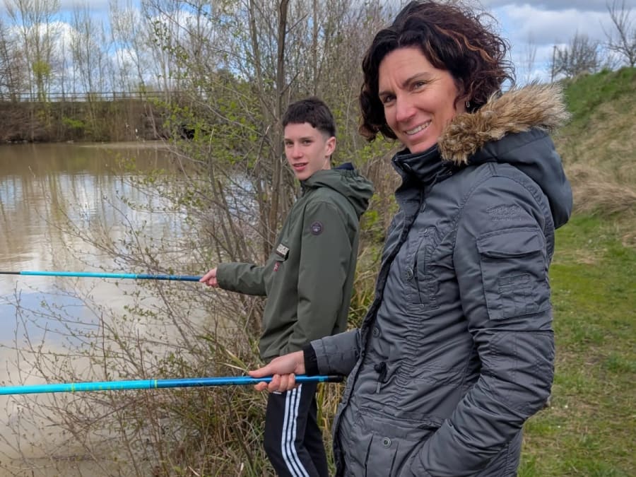 Initiation à la pêche en binôme parent-enfant à Toulouse (31)