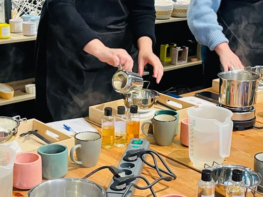 Workshop: een Jesmonite-pot en een geurkaars maken in Bordeaux (33)