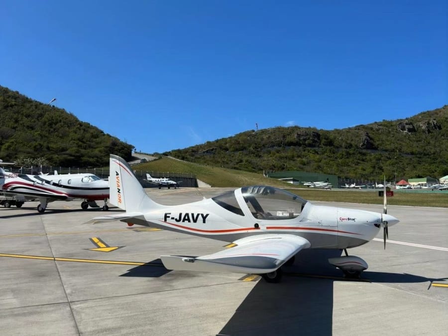 Vol en ULM au-dessus de la Martinique depuis le Lamentin (972)