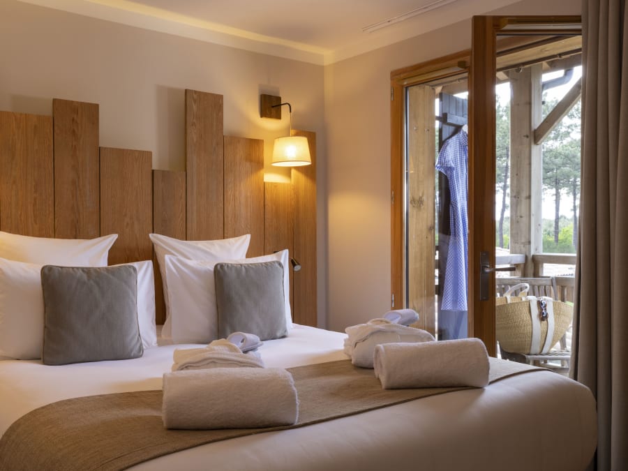 Domaine du Ferret **** (33)