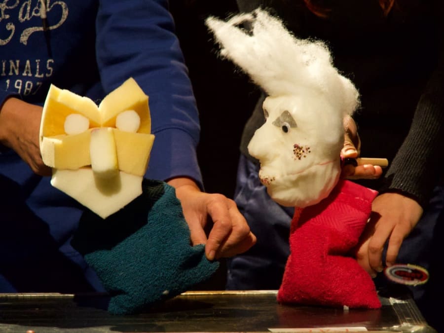 Taller de marionetas en el distrito 19 de París
