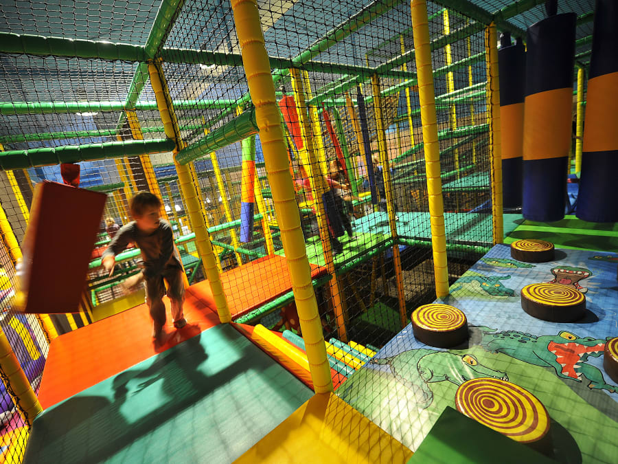 Anniversaire 4 12 Ans Au Woupi Parc De Ste Genevieve Des Bois Funbooker