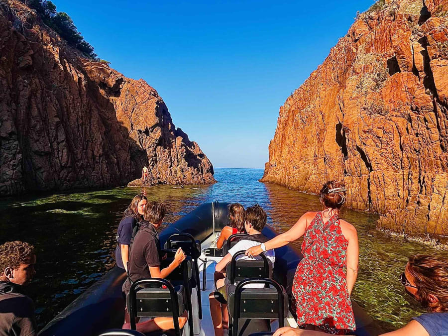 RIB trip on the Esterel from Port Fréjus