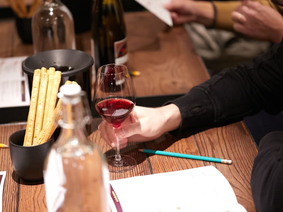 Cours d'Œnologie, les clés de la dégustation niv 1 à Paris (4h)