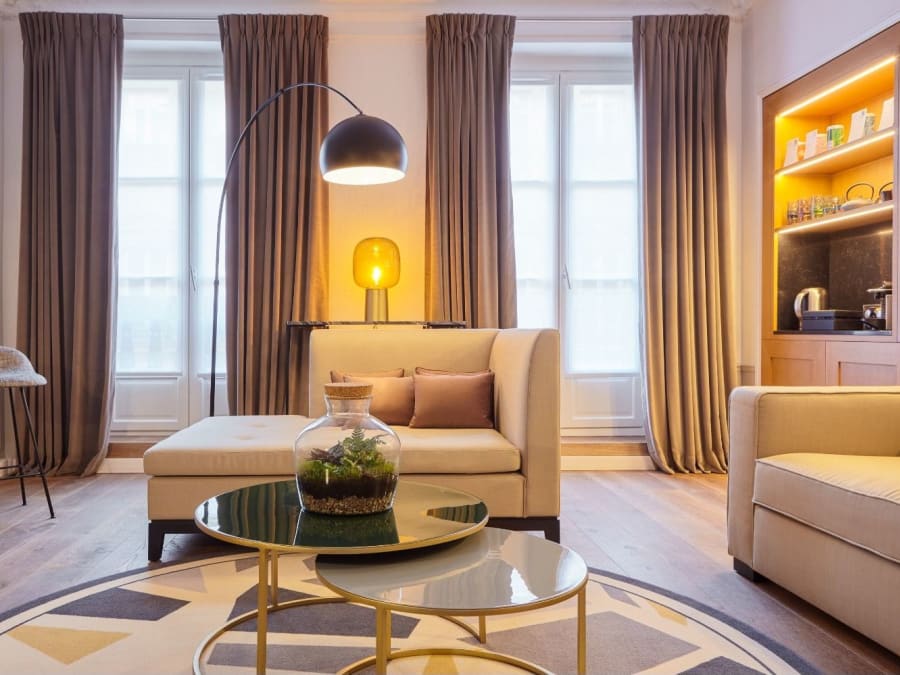 Relaxing massage at Spa Hysope in Paris 8th district