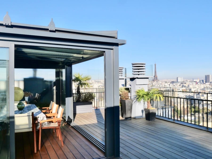 Rooftops vue Tour Eiffel