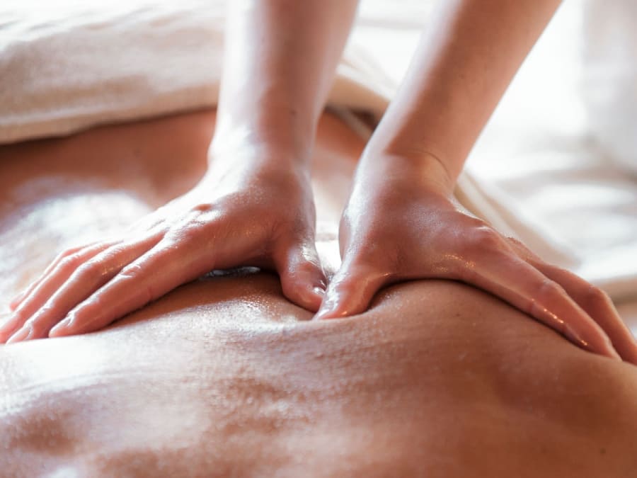 Massagem personalizada em Saint-Martin-du-Bois (33)