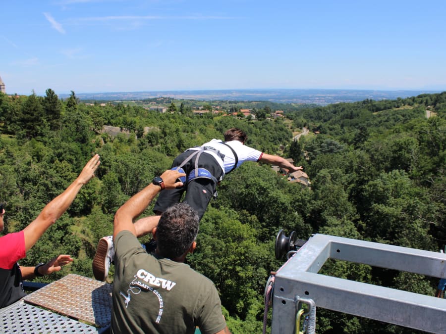 Saut à l'élastique au Viaduc de Pélussin (42)