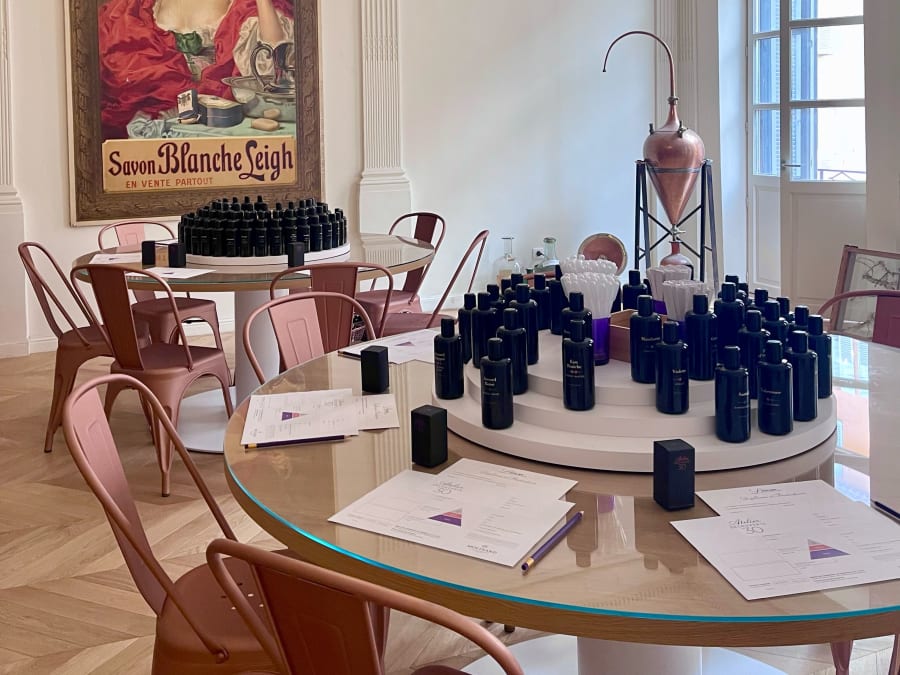 Taller de perfumería Premium en el centro de Grasse