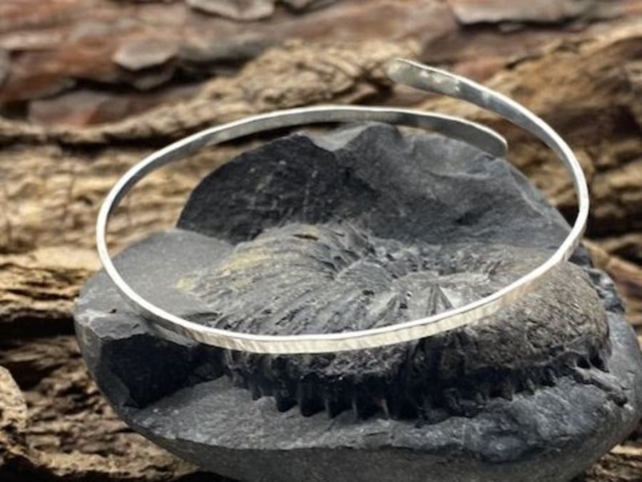 Silver bracelet workshop in Strasbourg (67)