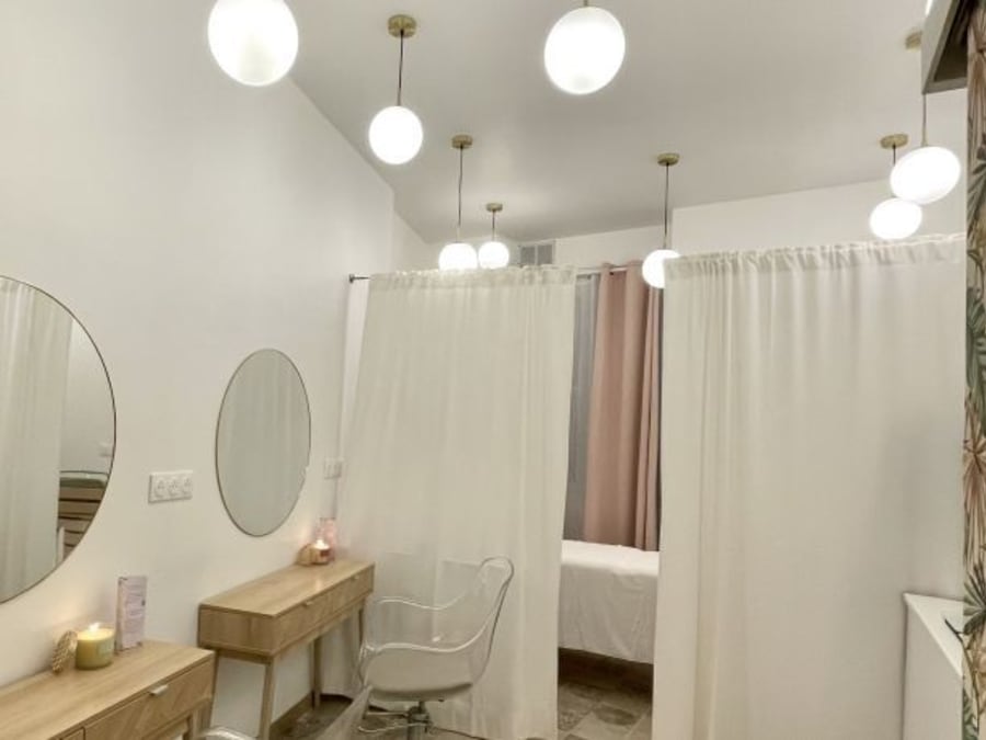 Facial care in Paris 12 ème