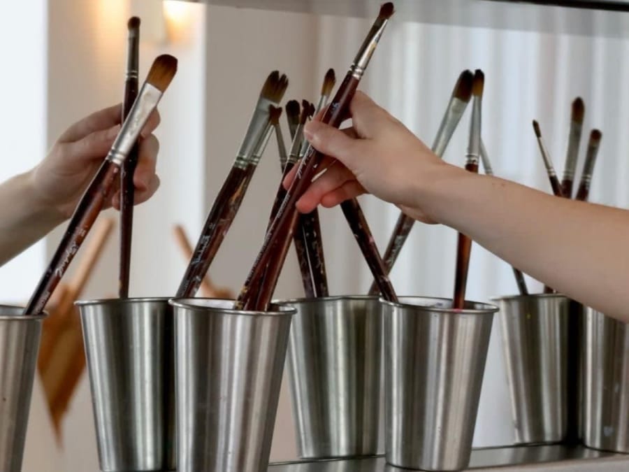 Taller de pintura para despedidas de soltero y soltera en París, distrito 17