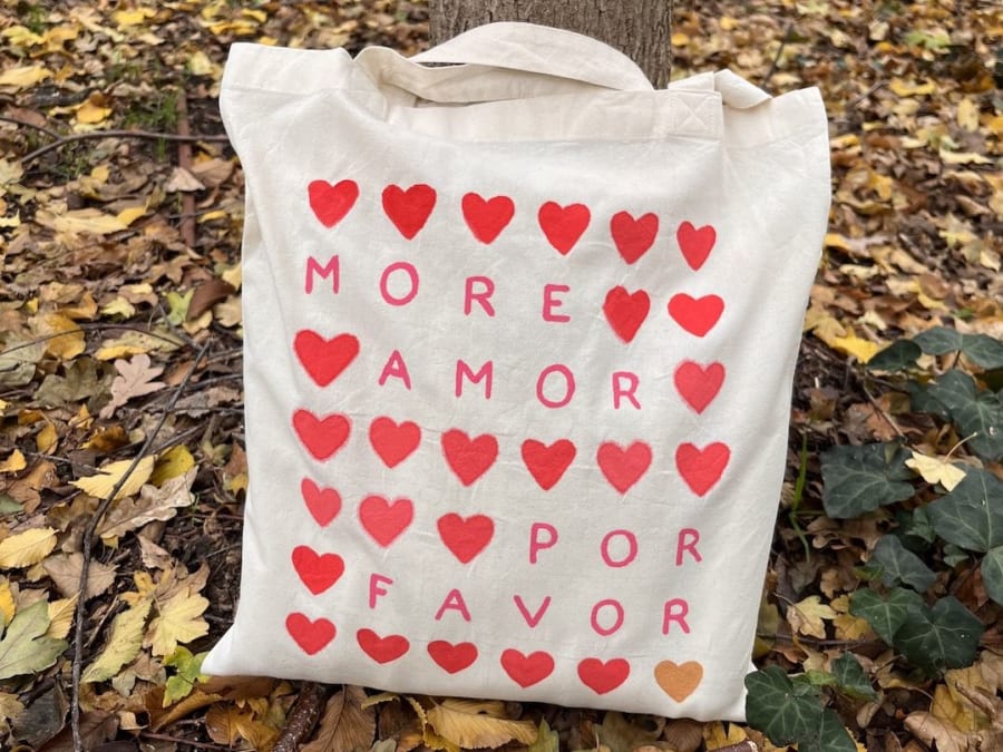 Tote bag workshop in Paris 10th arrondissement