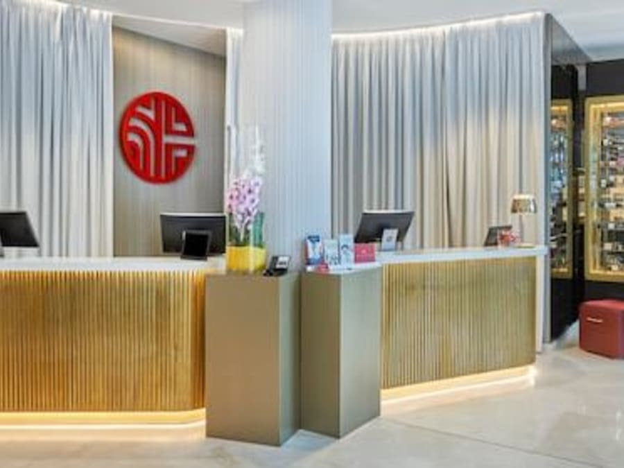 Hôtel NH Collection Marseille****