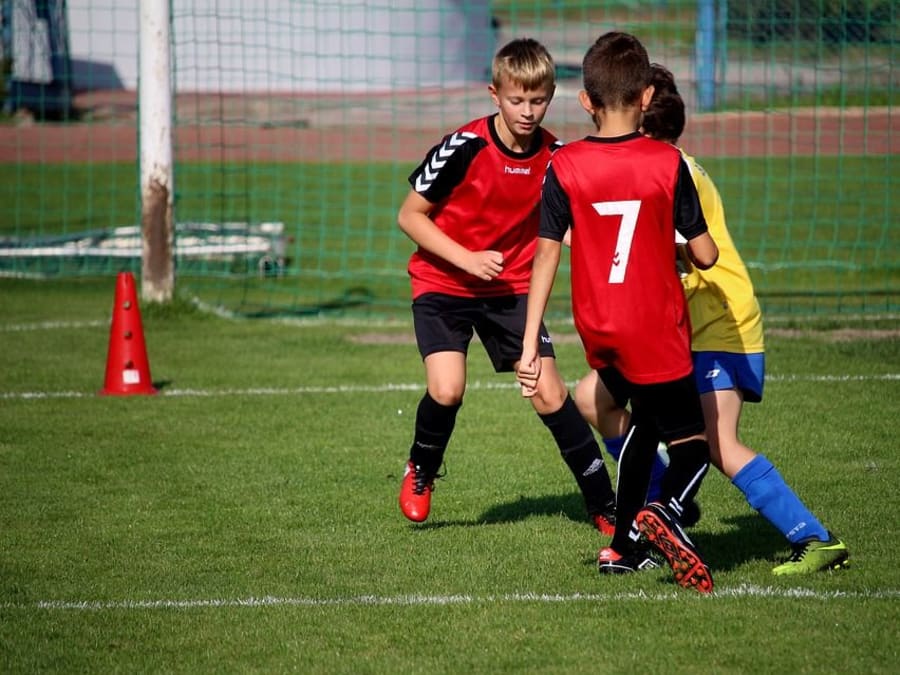 Anniversaire Foot 3 12 Ans A Domicile Funbooker