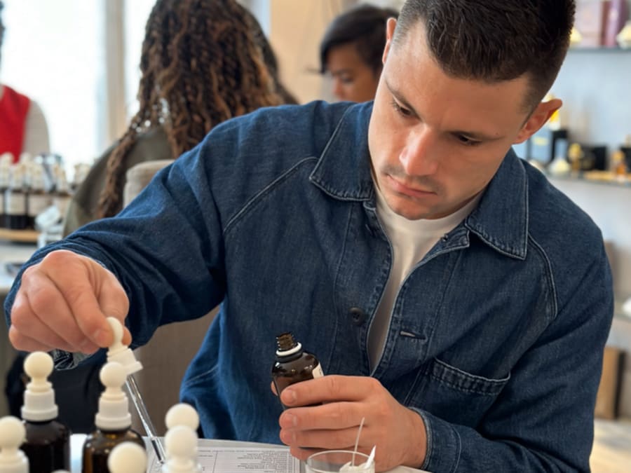 Atelier création de parfums & fragrances à Nice (06)