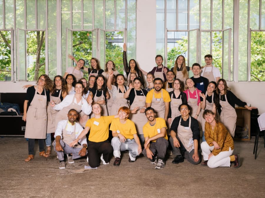 Team Building atelier cuisine pour l'aide alimentaire à Paris