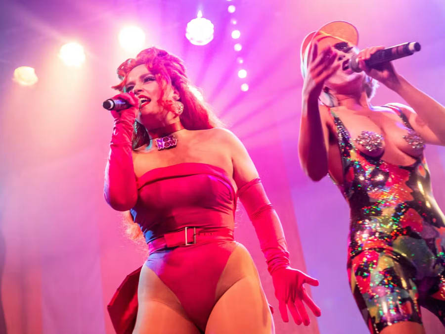 Billet pour le Cabaret Madame Arthur à Paris 18ème