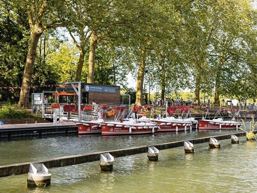 Location de bateau électrique (9 pers. max) à Lille