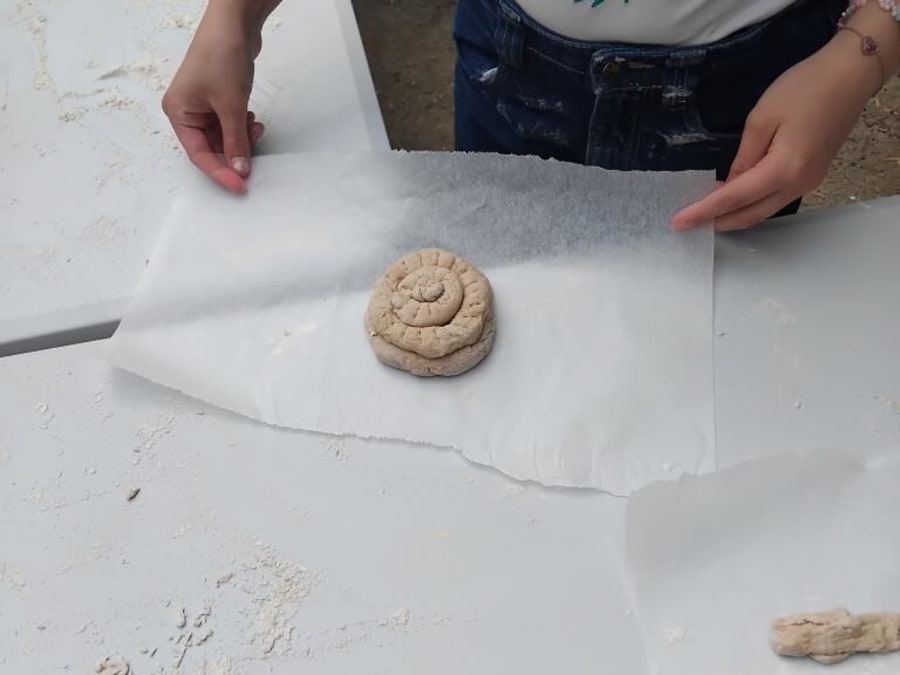 Atelier fabrication du pain à Conchez-de-Béarn (64)