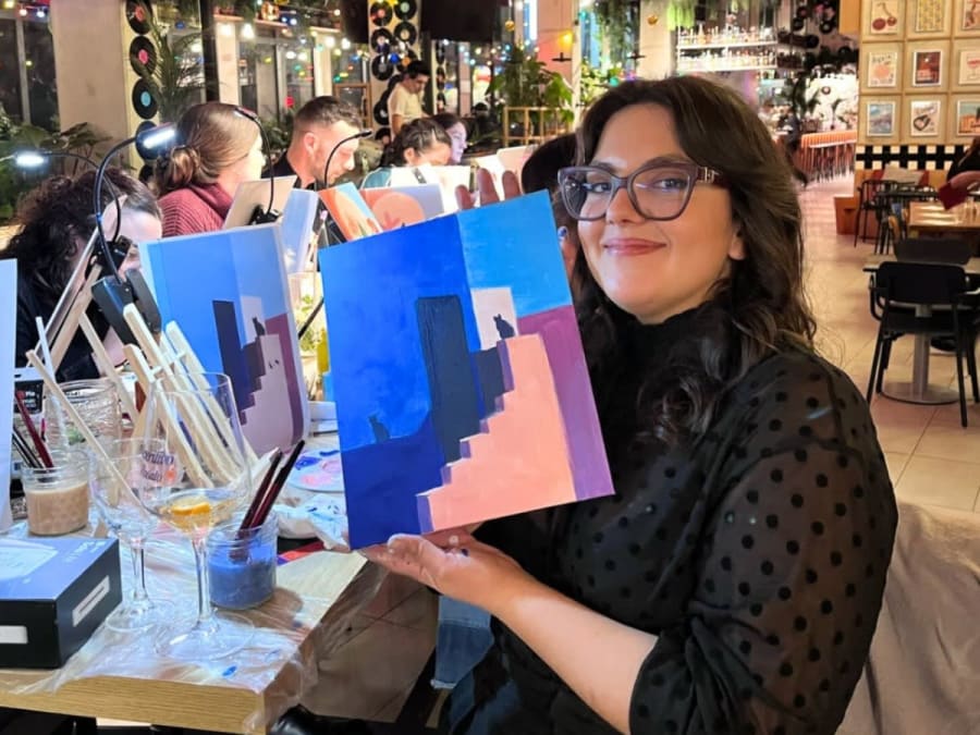 EVJF  atelier peinture sur toile & dégustation de vin à Montpellier (34)