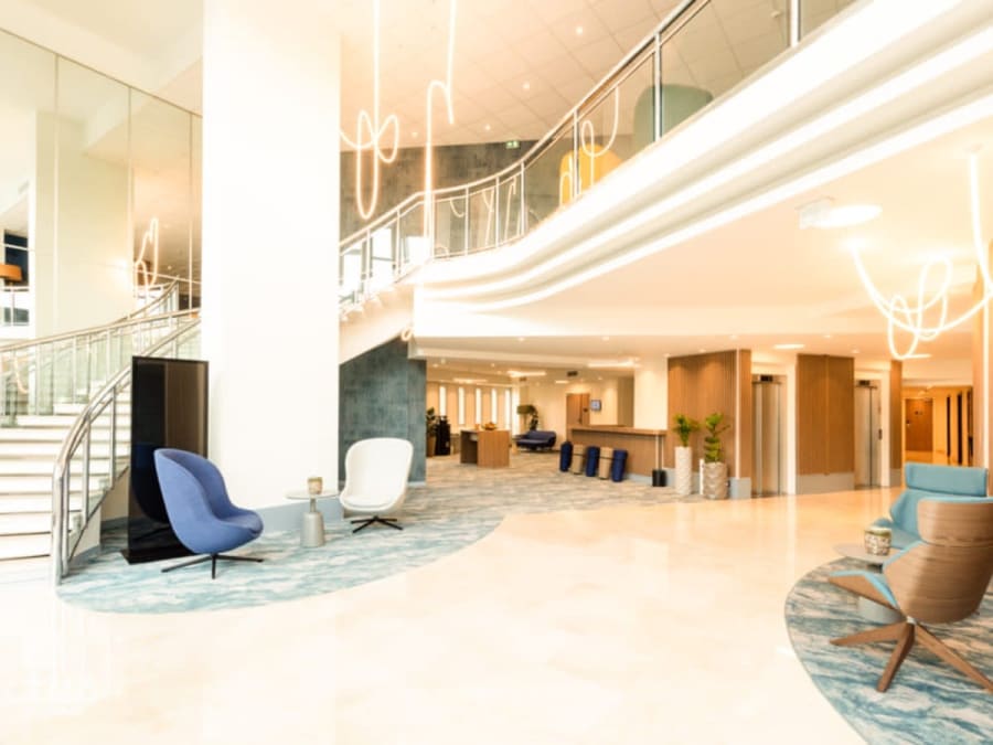Radisson Hotel Nice Airport (06)