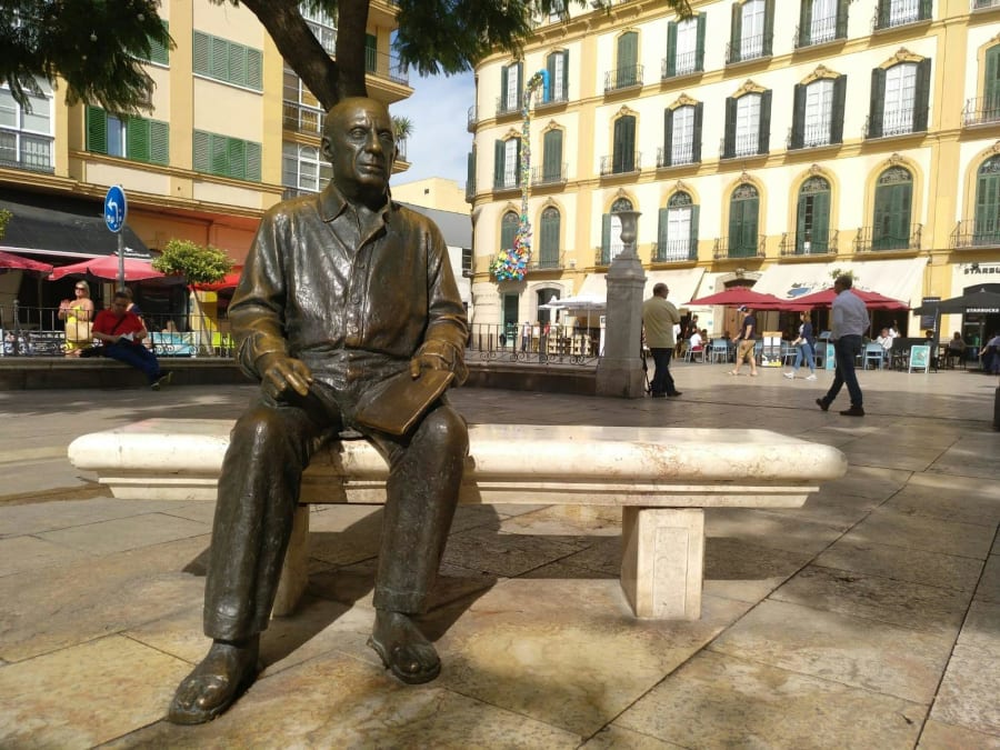 Tickets and Guided Tour: Combo Package for the Museo Picasso and Pablo Picasso's Birthplace Museum in Málaga