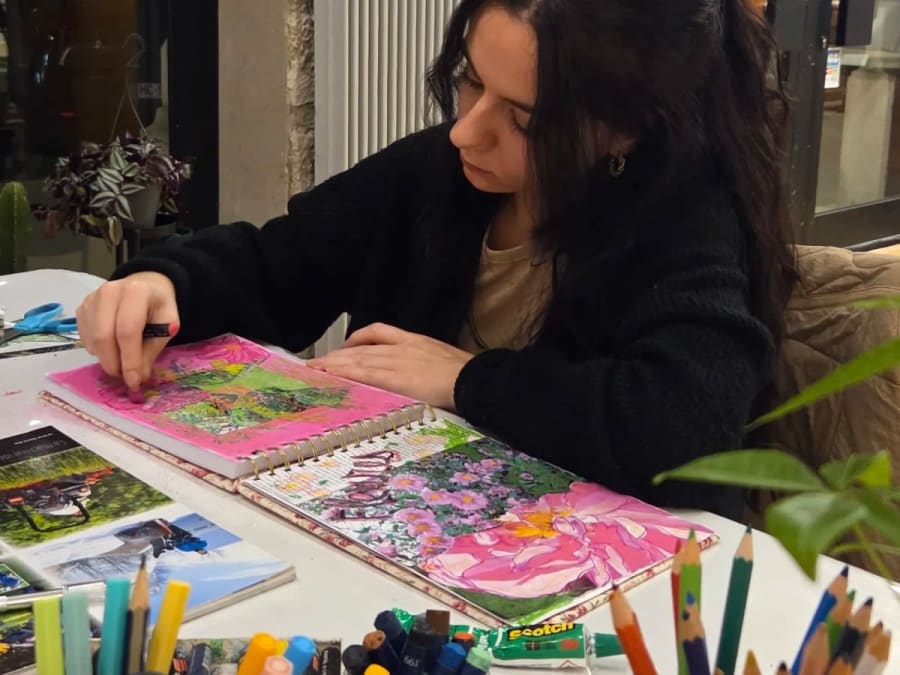 Art journaling workshop in Lyon 3rd district