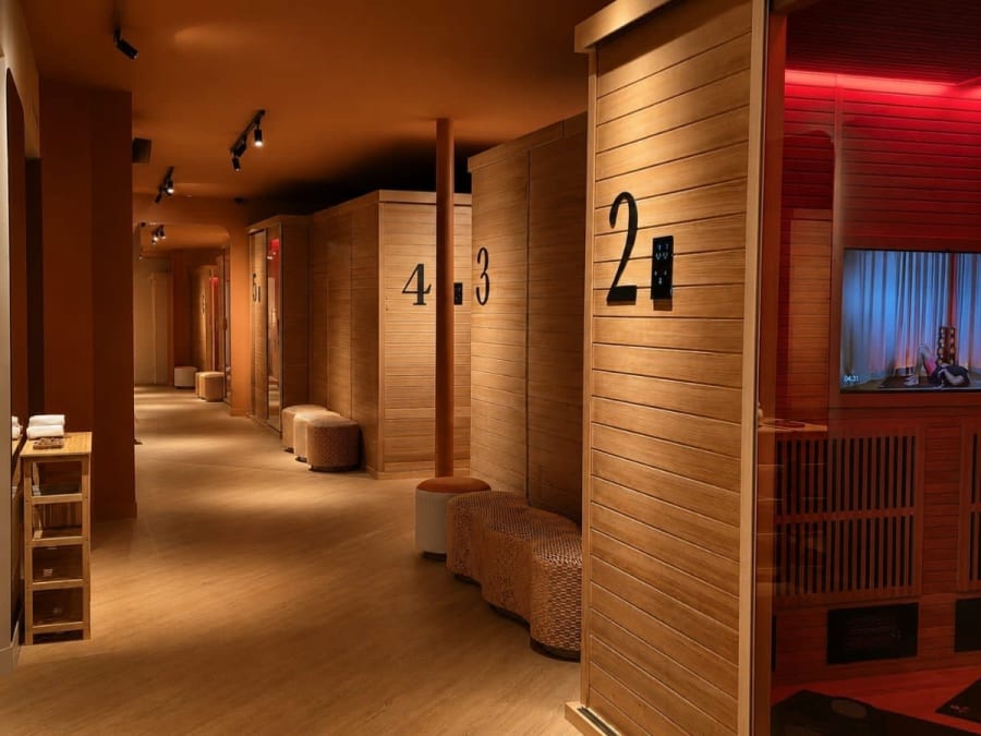 Séance pilates/yoga dans un sauna infrarouge à Paris Sentier