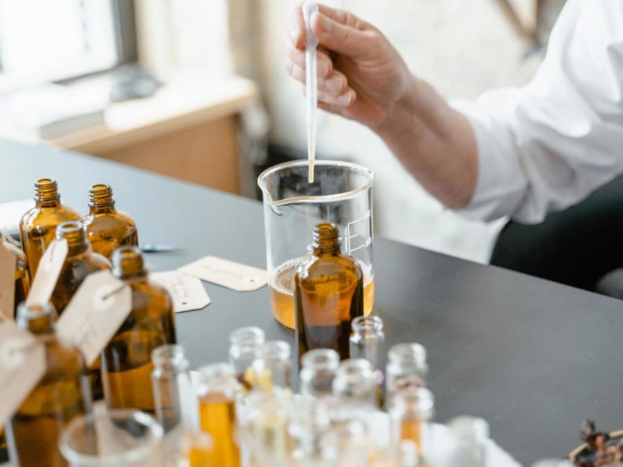 Atelier Fabrication de Parfums et apéro à Fabrègues (34)