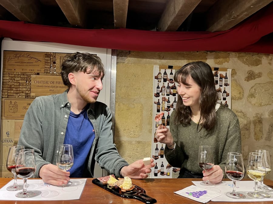 Bordeaux white wine tasting & cheese pairing (33)