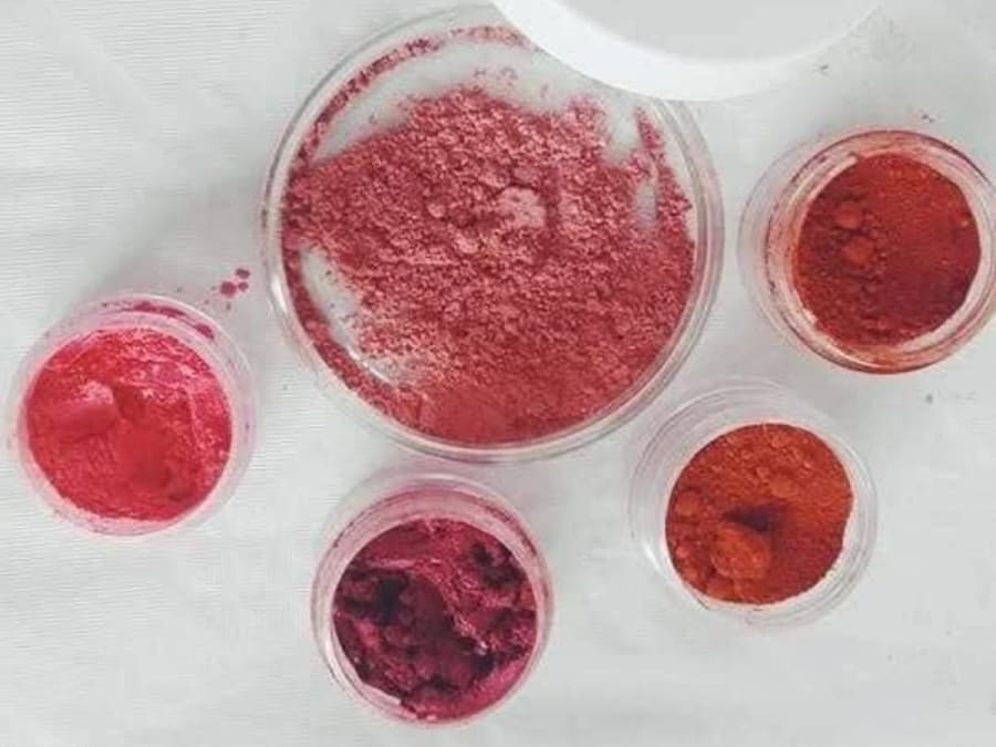 Atelier création d'un blush ou fard à paupières à Paris 20ème