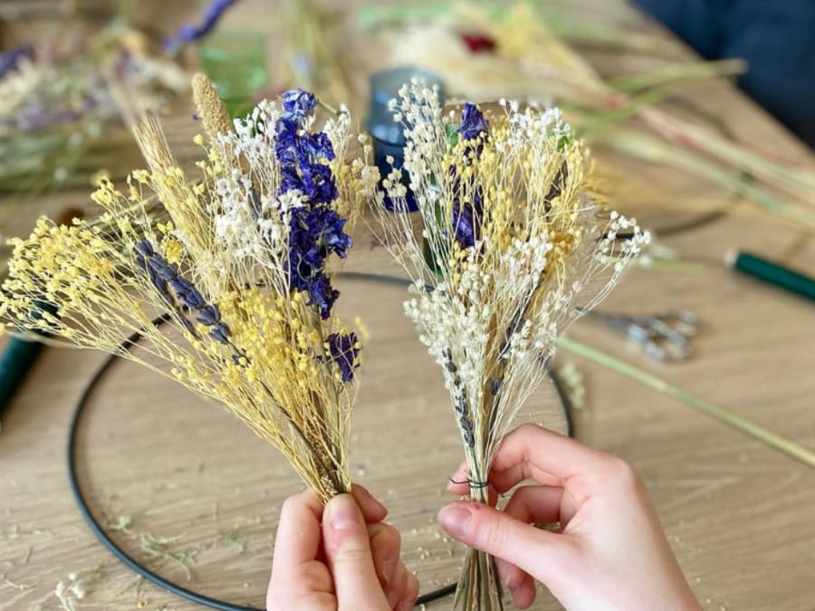 Dried flower wreath workshop in Boulogne (92)