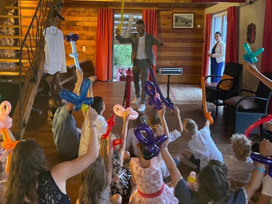 Anniversaire Magie à domicile dans les Alpes Maritimes